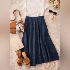 EUC A Line Denim Skirt FOREVER 21 Size S WORK Vintage Jean Midi denim